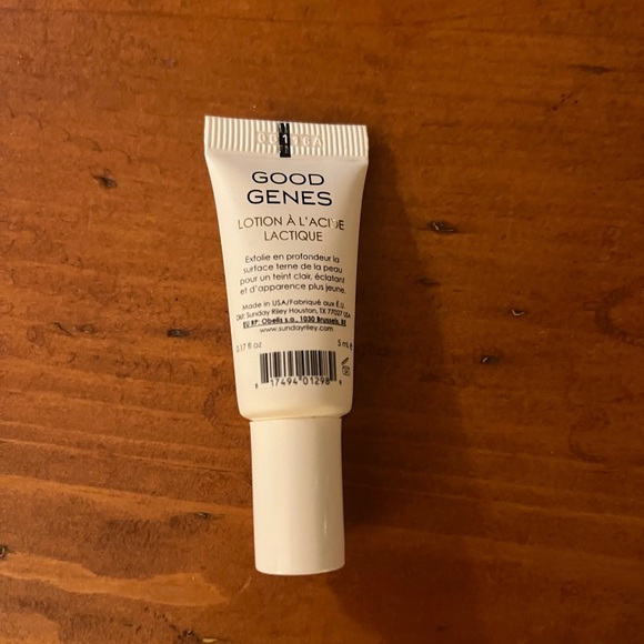 Sunday Riley Good Genes Lactic Acid Treatment - Picture 2 of 2